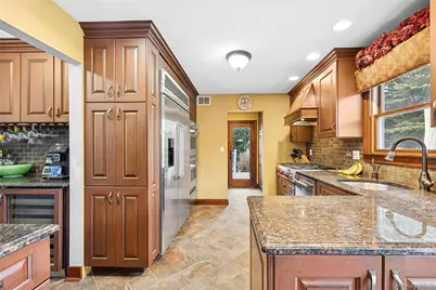 23 Janet Street, Port Jefferson Station, NY 11776 - Photo 4