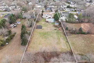 23 Janet St, Port Jefferson Station, NY 11776 - Photo 2