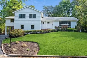 17 Vista Dr, Great Neck, NY 11021 - Photo 20