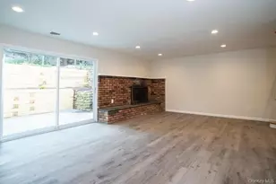 17 Vista Dr, Great Neck, NY 11021 - Photo 16