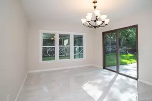 17 Vista Dr, Great Neck, NY 11021 - Photo 8