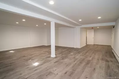 17 Vista Drive, Great Neck, NY 11021 - Photo 18