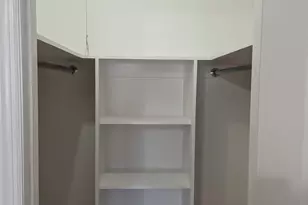 11A Hemlock Dr, Bay Shore, NY 11706 - Photo 8