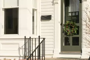 446 E Allen St, Hudson, NY 12534 - Photo 2