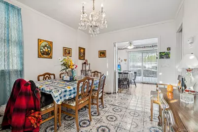 189 Surrey, Lynbrook, NY 11563 - Photo 8