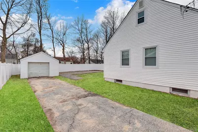 30 Davidson Street, Wyandanch, NY 11798 - Photo 4