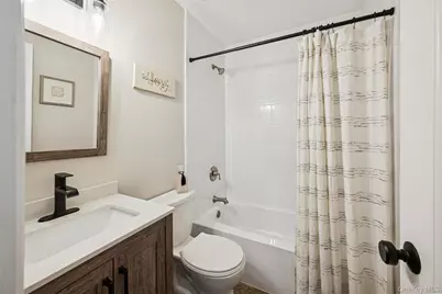 606 Sara Circle, Port Jefferson Station, NY 11776 - Photo 12