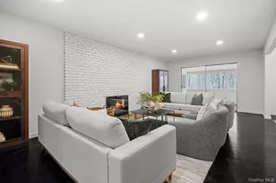 29 Meadow Ln, Chappaqua, NY 10514 - Photo 2