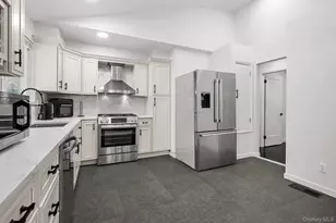 29 Meadow Ln, Chappaqua, NY 10514 - Photo 16