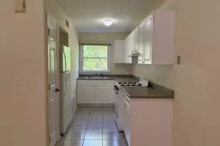 124 Sylvan Ave, Miller Place, NY 11764 - Photo 4