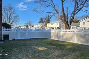 101 Wayne St, Jericho, NY 11753 - Photo 20