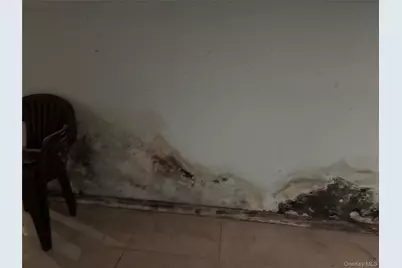 2431 Deerfield Road, Far Rockaway, NY 11691 - Photo 28