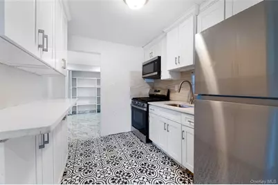 13011 147th Street, Jamaica South, NY 11436 - Photo 8