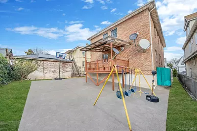 8470 159th Street, Jamaica, NY 11432 - Photo 34