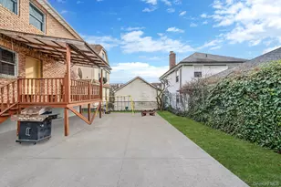 84-70 159th St, Jamaica, NY 11432 - Photo 36