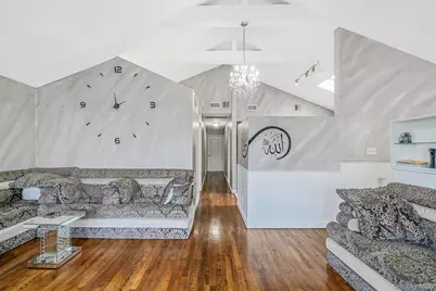 8470 159th Street, Jamaica, NY 11432 - Photo 6