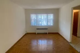 1052 Brinsmade Ave, Bronx, NY 10465 - Photo 10