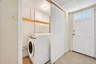 181 Martens Ave, Valley Stream, NY 11580 - Photo 36