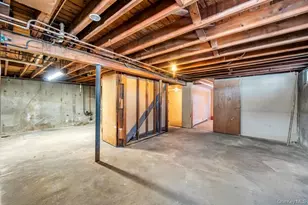 1611 Baldwin Blvd, Bay Shore, NY 11706 - Photo 24