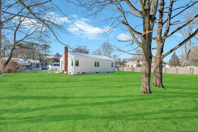 1611 Baldwin Boulevard, Bay Shore, NY 11706 - Photo 4