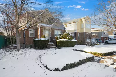 76 Westend Avenue, Valley Stream, NY 11580 - Photo 2
