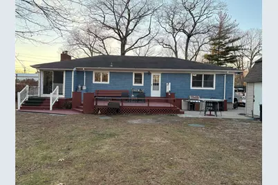 18 Tyte Drive, Riverhead, NY 11901 - Photo 20