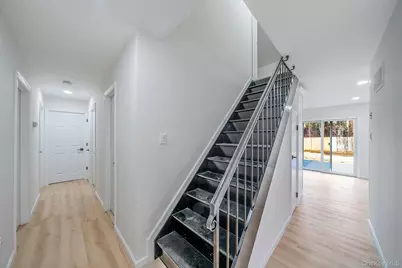 10 Cottonwood Avenue, Port Jefferson Station, NY 11776 - Photo 18