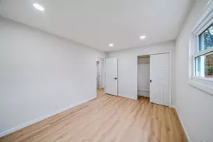 10 Cottonwood Ave, Port Jefferson Station, NY 11776 - Photo 12