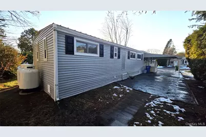 13 Buttercup Drive, Bohemia, NY 11716 - Photo 16