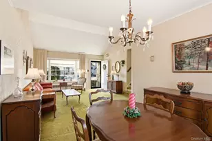 2393 Maple Ave, Seaford, NY 11783 - Photo 10