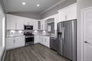 46 Village Green Dr, Port Jefferson Station, NY 11776 - Photo 2