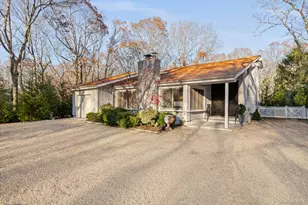 1824 Majors Path, Southampton, NY 11968 - Photo 4