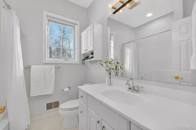 141 Sidney Court, Yorktown Heights, NY 10598 - Photo 22