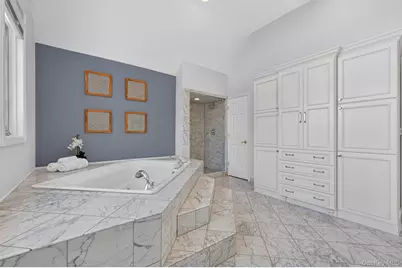 141 Sidney Court, Yorktown Heights, NY 10598 - Photo 18