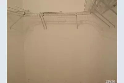 26 Ridge Drive E, Roslyn, NY 11576 - Photo 22