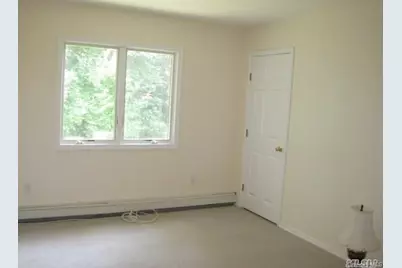 26 Ridge Drive E, Roslyn, NY 11576 - Photo 20