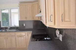 26 Ridge Dr E, Roslyn, NY 11576 - Photo 14