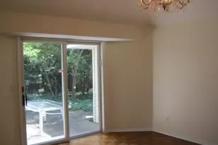 26 Ridge Dr E, Roslyn, NY 11576 - Photo 8