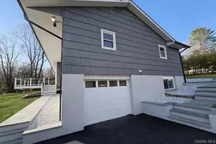 1 Cherry Ln, Putnam Valley, NY 10579 - Photo 4