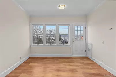 10 S Eckar Street #3, Irvington, NY 10533 - Photo 2