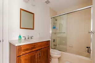 38 Fieldstone Ln, Oyster Bay, NY 11771 - Photo 26