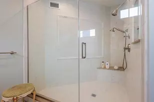 38 Fieldstone Ln, Oyster Bay, NY 11771 - Photo 20