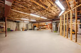 38 Fieldstone Ln, Oyster Bay, NY 11771 - Photo 32