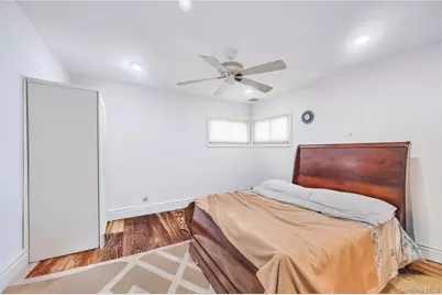 6 Regal Lane, Levittown, NY 11756 - Photo 16