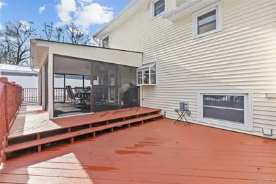 800 Terrace Place, Cortlandt Manor, NY 10567 - Photo 36