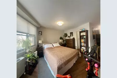 61-20 Grand Central Parkway #B 410, Forest Hills, NY 11375 - Photo 14