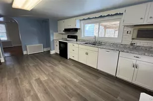 626 Route 82, Hopewell Junction, NY 12533 - Photo 12