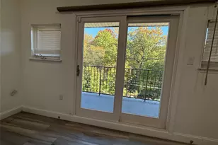 260 Hutchinson Blvd, Mount Vernon, NY 10552 - Photo 22