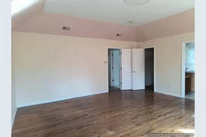 73 W Maple Avenue, Monsey, NY 10952 - Photo 38