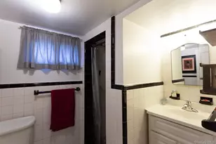 73-10 169th St, Fresh Meadows, NY 11366 - Photo 16